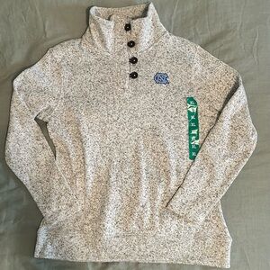 North Carolina Gray Quarter button  Pullover with Logo XL